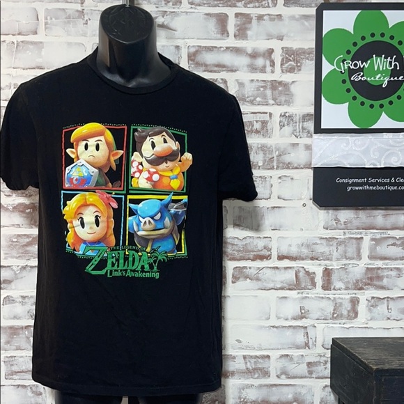 Nintendo Black Short Sleeve Tee with Vibrant Zelda Character Design - Picture 1 of 5